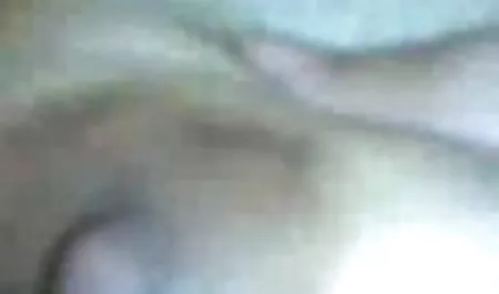 मेज पर सेक्सी फिल्म दिखाइए हिंदी में बार में एक लाल वेश्या के साथ अच्छा होने के नाते