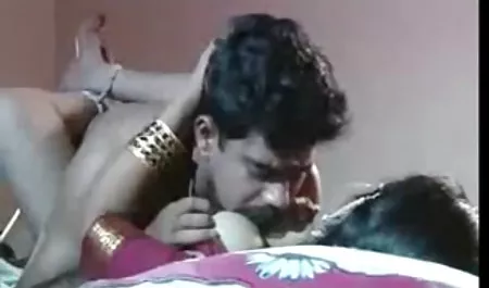 वयस्क, आकर्षक महिला, काले बाल वाली, एच. डी., मूठ मारना, वीडियो फिल्म सेक्सी हिंदी में अकेले, खिलौने, चुदासी, योनि