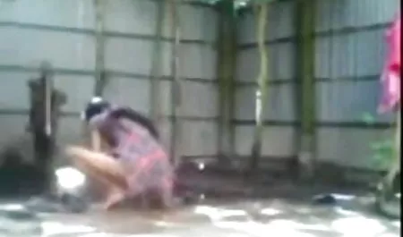 शराबी रूसी प्रेमिका सह के साथ बाढ़ मद्रासी में सेक्सी पिक्चर आ गई
