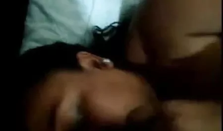 दो हॉलीवुड सेक्सी फिल्म हिंदी में कुंवारी बिल्ली में युवा गोरा पैंट दो में रुके