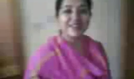 मेडम छाती एक बड़ा मुर्गा सेक्सी फिल्म दिखाओ हिंदी में पर बह रहा है