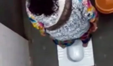 पीओवी कमबख्त वीडियो में सेक्सी चाहिए फिल्म कटार में कदम बहन