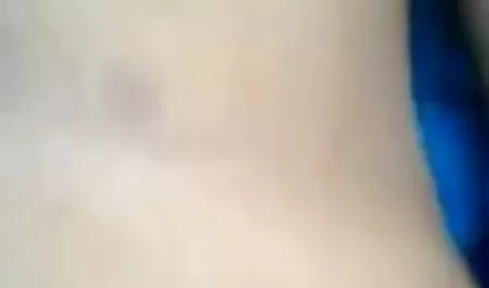 एक दोस्त और उसके लानत सेक्सी हिंदी फिल्म वीडियो में के साथ लड़की की शुरुआत की