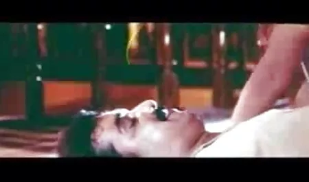 कुंवारी चिकन हिंदी सेक्स फिल्म वीडियो में में