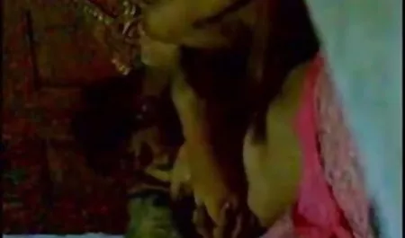 मैं सड़क पर अच्छा हिंदी सेक्सी फिल्म हिंदी में सेक्सी आवारा लड़की पाया और वहाँ कमबख्त.