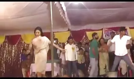 एक पतली आदमी के सेक्सी हिंदी मूवी में साथ कमबख्त कलाकारों में आदमी