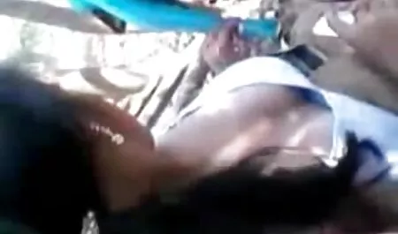 बच्चे दो सेक्सी पिक्चर इंग्लिश में वीडियो अंगों के साथ दो छेद में भर गया था.