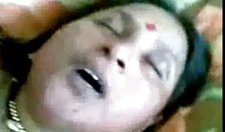 एक युवक के साथ कमबख्त दो सुंदर सेक्स की मूवी हिंदी में महिलाओं ।