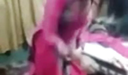गुदा के साथ रूसी समूह कमबख्त बफ फिल्म सेक्सी में