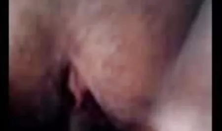 दो युवकों बाहर एक वेश्या लिया, लेकिन वे केवल एक ही हिंदी पिक्चर फिल्म सेक्सी में लिया