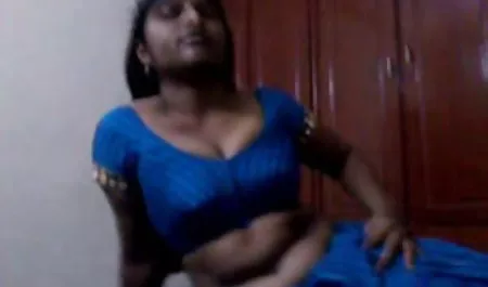 चोरी मोजे बीपी फिल्म वीडियो में सेक्सी में गले जीभ जलन
