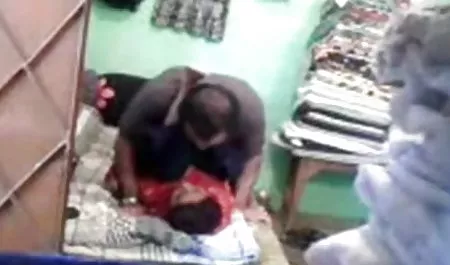 बड़े स्तन के साथ गर्म कुतिया मुर्गा सेक्सी हिंदी में बीएफ फिल्म खाती है