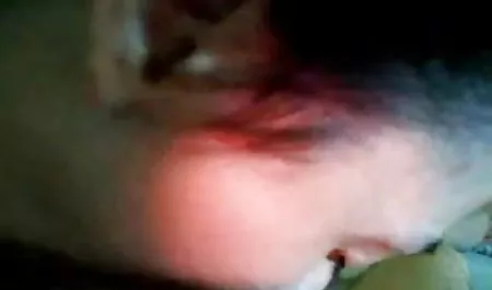 अंधेरे त्वचा सौंदर्य Anisia एक dildo के साथ वीडियो फिल्म सेक्सी हिंदी में masturbates