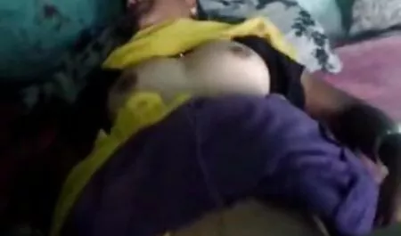 एक छोटी तीन आयामी अश्लील समूह सेक्सी पिक्चर वीडियो में दिखाएं