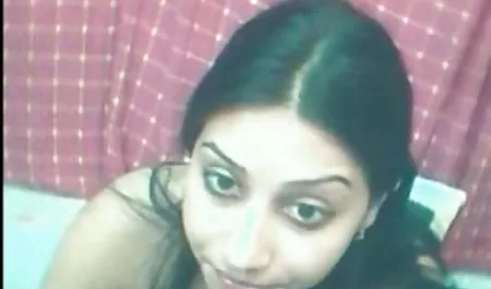 सांता क्लॉस के साथ गर्म कमबख्त तीन लड़कियों । सेक्सी फिल्म वीडियो में भोजपुरी