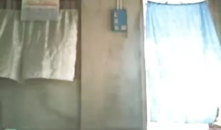 रसियन वेश्या सक्रिय रूप से उसके मुंह के साथ काम करता है और थप्पड़ मारने के रूप में के रूप वीडियो में सेक्सी फिल्में भेजो में ज्यादा सदस्य बेकार