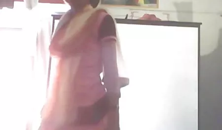 रूसी सौंदर्य कॉफी के लिए आने सेक्सी पिक्चर वीडियो में दिखाएं के लिए प्रोत्साहित किया