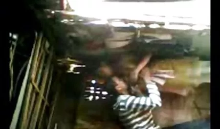 बिल्ली के साथ सामने परिपक्व एक अच्छा काम सेक्सी मूवी एचडी हिंदी में किया