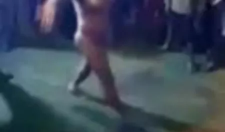 आदमी लातीनी गधा आराम करते सेक्सी फिल्म भेजो वीडियो में हुए