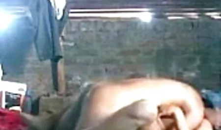 कांच लड़की गली में एक डिक पर कूद सेक्सी फिल्म वीडियो में हिंदी गया