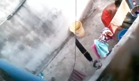 वेब कैमरा के सामने संचिका चिकन सोने सेक्सी हिंदी मूवी वीडियो में का पानी चढ़ा