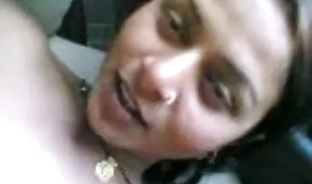 बड़े स्तन सुनहरे बालों वाली श्यामला लेस्बियन सेक्सी पिक्चर पिक्चर हिंदी में त्रिगुट