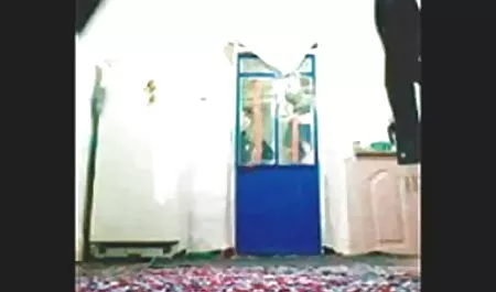 हम मिले सेक्सी फिल्म इंग्लिश में वीडियो में थे और सोफे पर मज़ा था