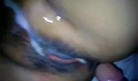 पत्नी क्योंकि एक और लड़की के सेक्सी हिंदी में बीएफ फिल्म साथ कमबख्त के बारे में उनकी पत्नी जल रहा है ।