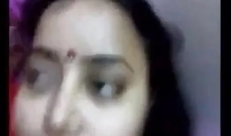 ब्रिटिश परिपक्व वेश्याओं रूसियों सेक्सी बीएफ फिल्म हिंदी में फिल्माया