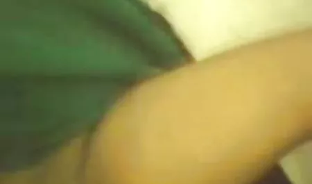 दो मिठाई अंग्रेजी सेक्सी वीडियो फुल एचडी में सुनहरे बालों वाली एक आदमी की सेवा