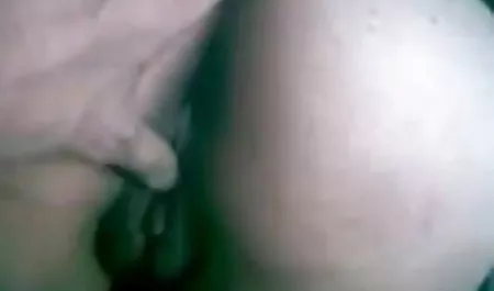 बुच उसे सेक्सी हिंदी में फिल्म बिल्ली में रसदार बैंकर प्यार करता है