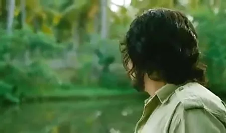 दादाजी एक सुनहरे बालों वाली लड़की सेक्सी फिल्म पिक्चर वीडियो में को छूता है