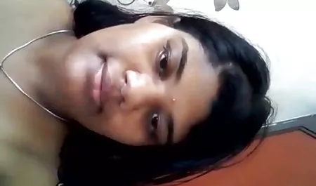स्कीनी लड़की एक दोस्त और डिक हिंदी सेक्सी फिल्म हिंदी में सेक्सी पर लंबे बाल कूद गया